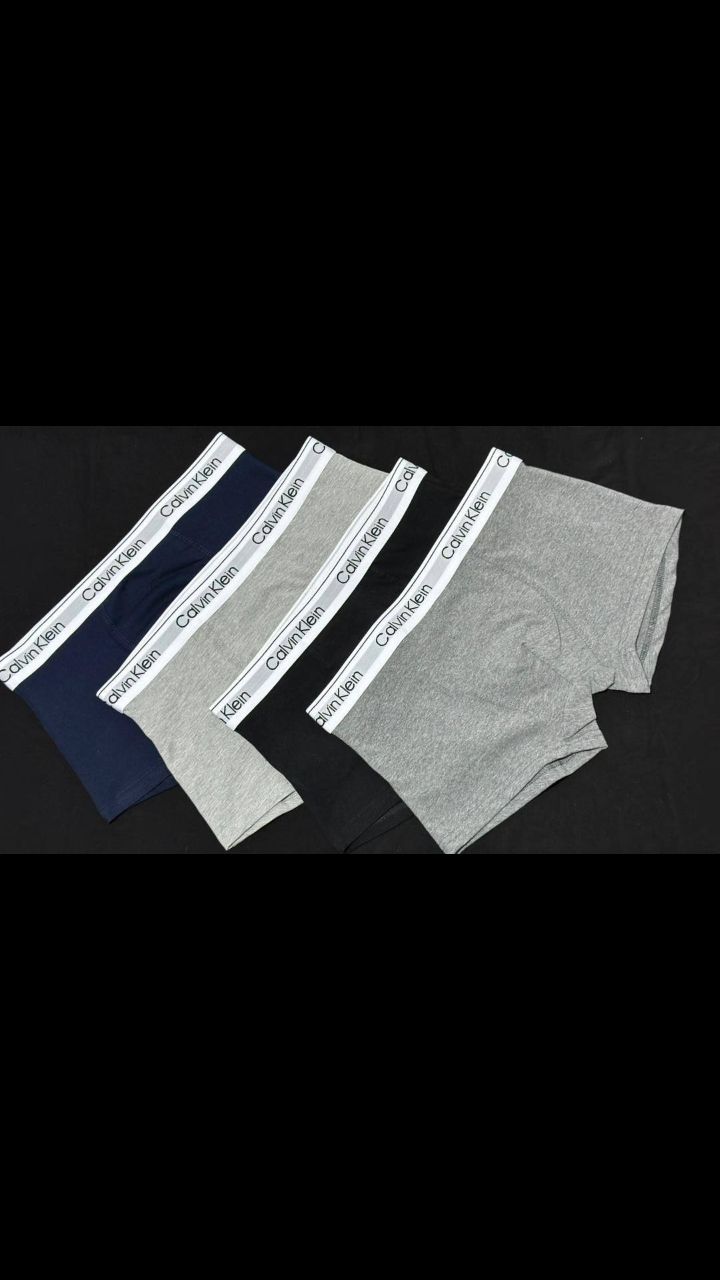 شورت پادار کش پهن ck